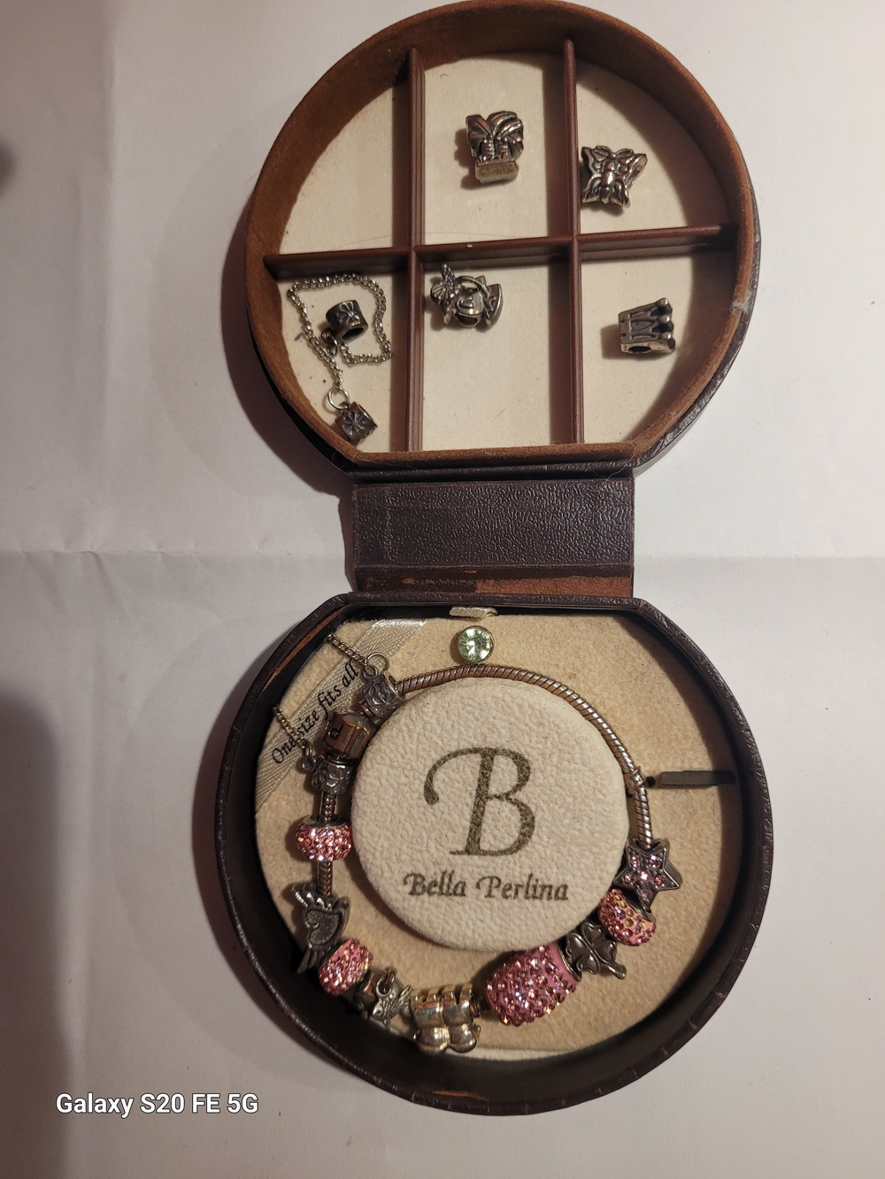 Bracelet PANDORA Ajustable Avec 12 Ornements Et 5 ornements De Rechange